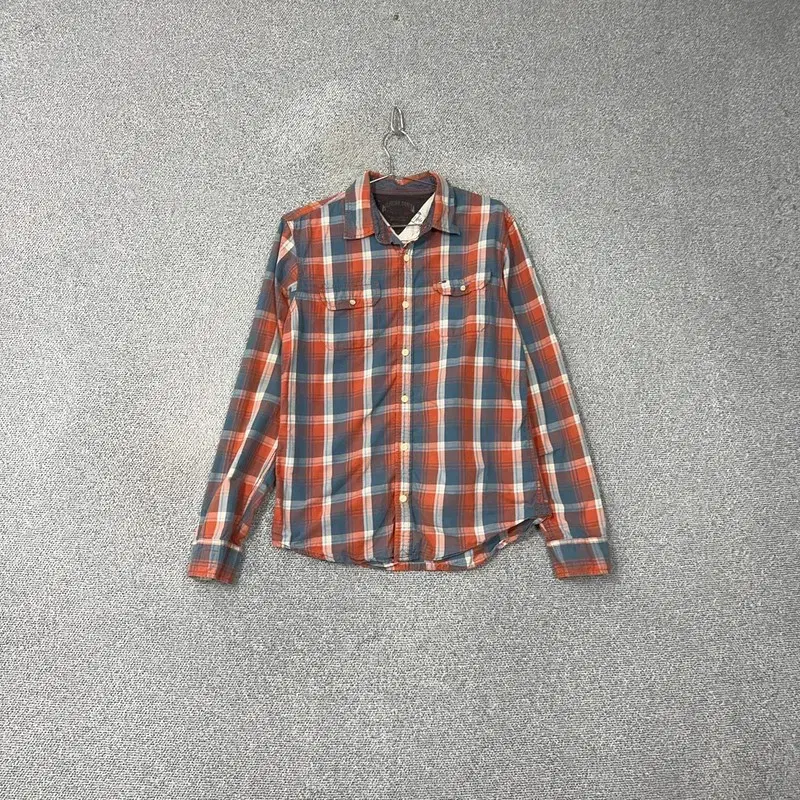 Tommy Hilfiger Vintage Two-Pocket Check Southern M