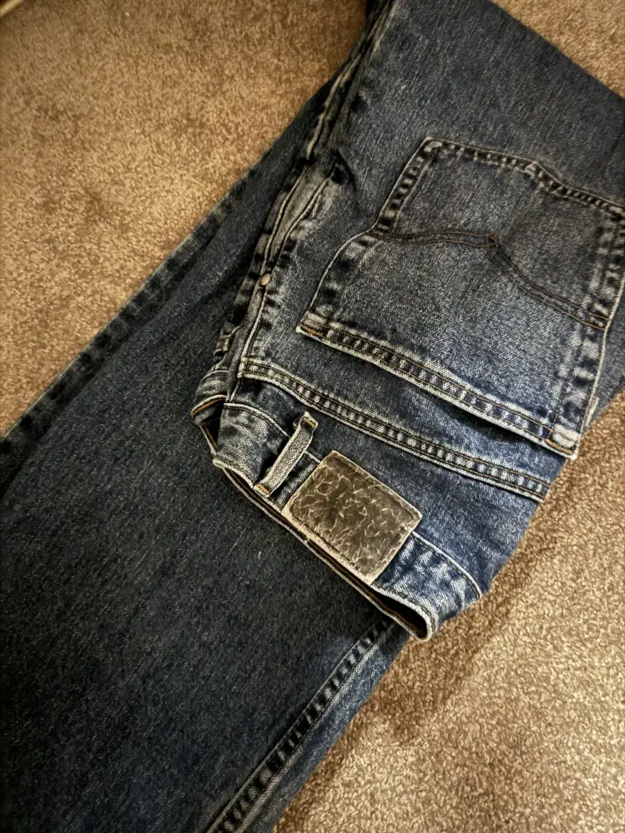 90s Unmade Levi's Silvertab Loose Wide Leg Jeans