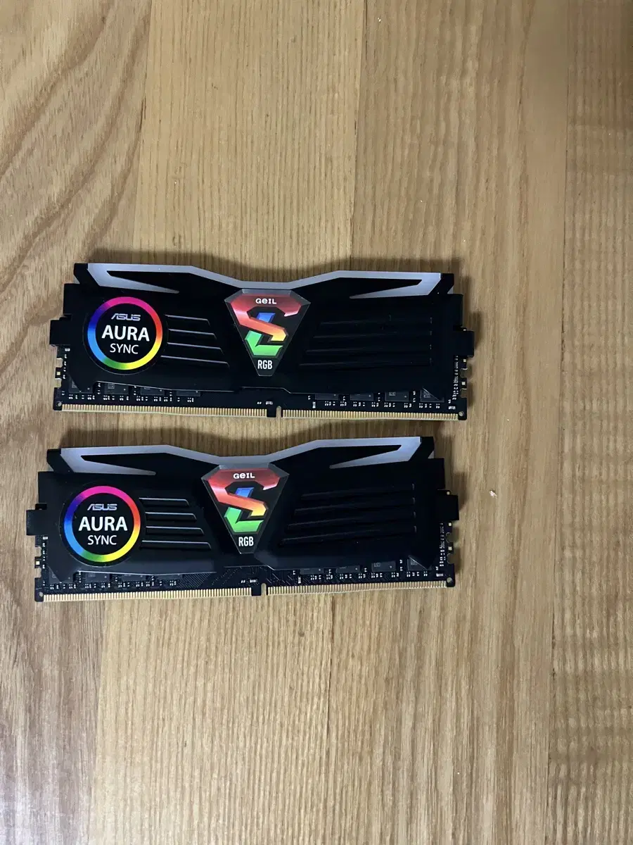 게일 ddr4  8g x2 (16gb)