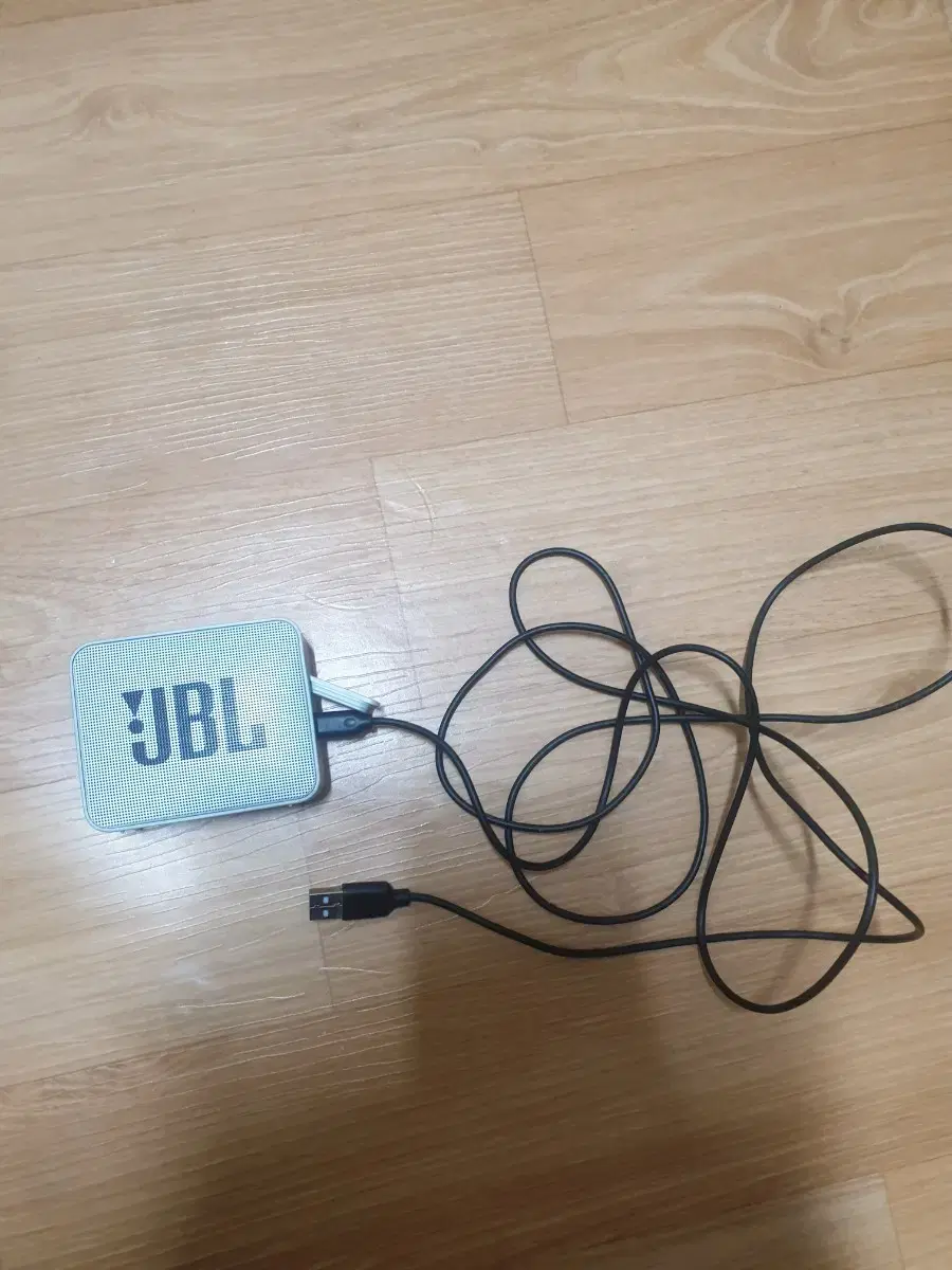 블루투스스피커 jbl go2+5핀충전선