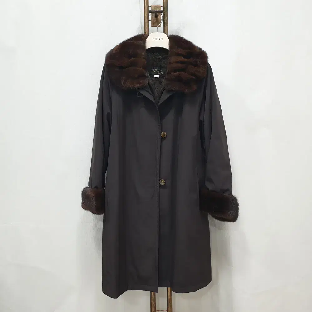 (KK65985)Lee Heon Young Mink color coat 66