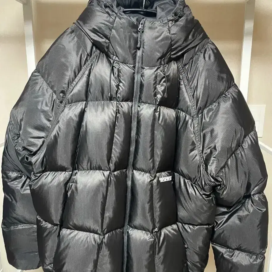 s 사이즈) 예스아이씨 Gridding Down Jacket 패딩