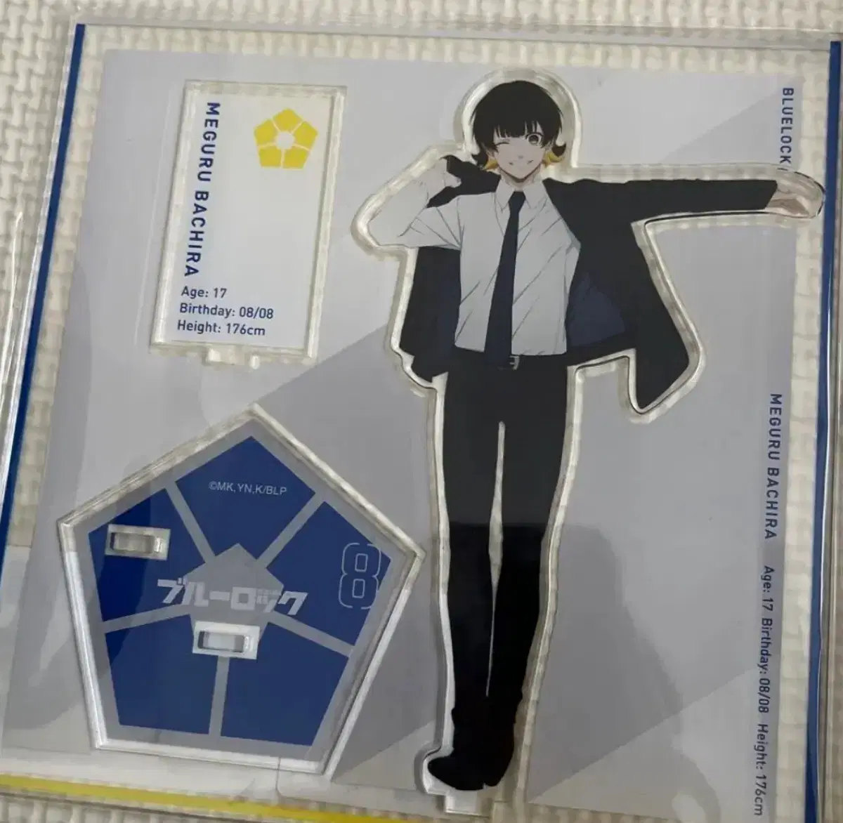 BLUELOCK Bachira Bayside Yard Tokyo Suit Acrylic Stand