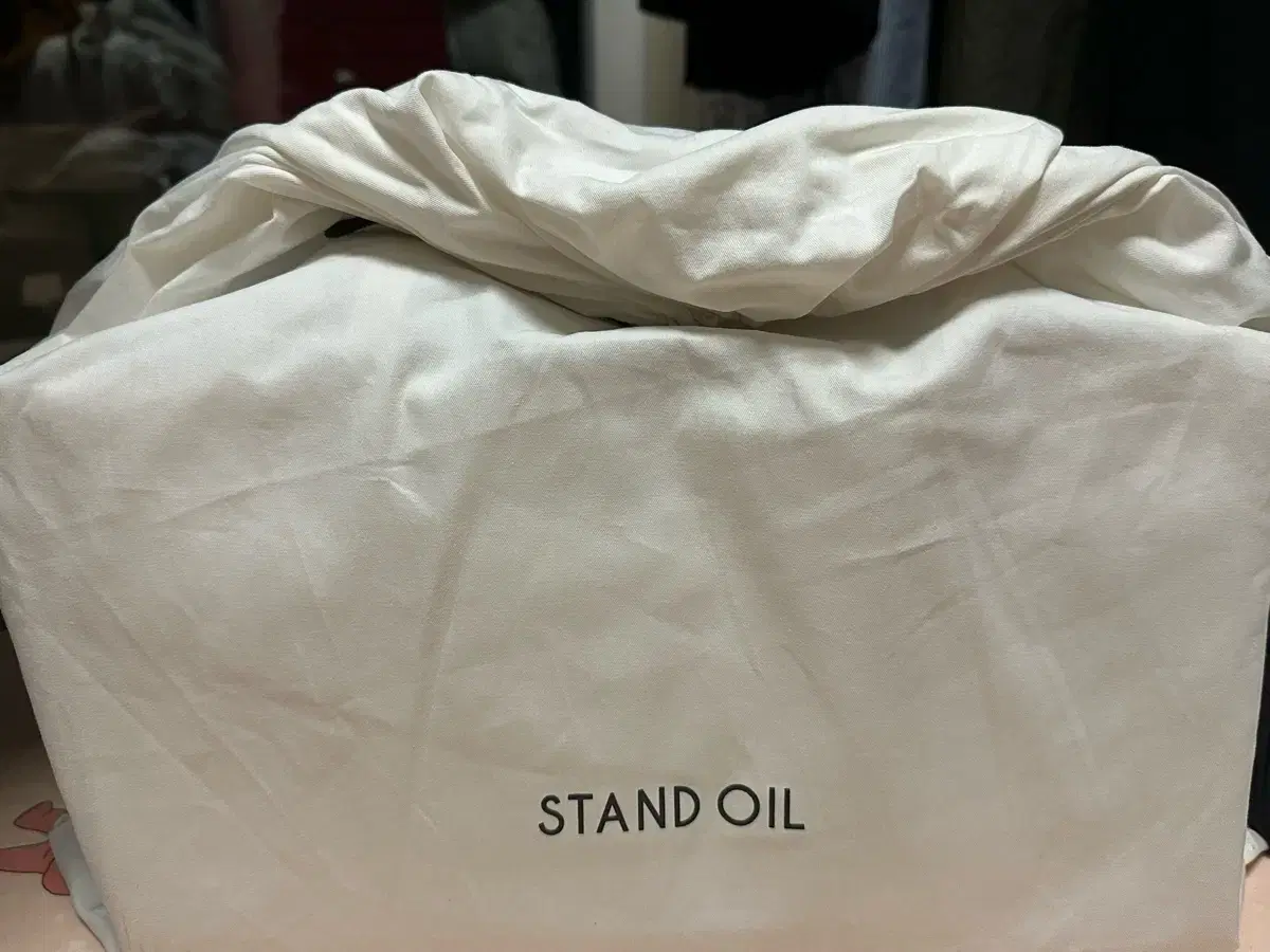 스텐드오일 오블롱백 stand oil oblong bag