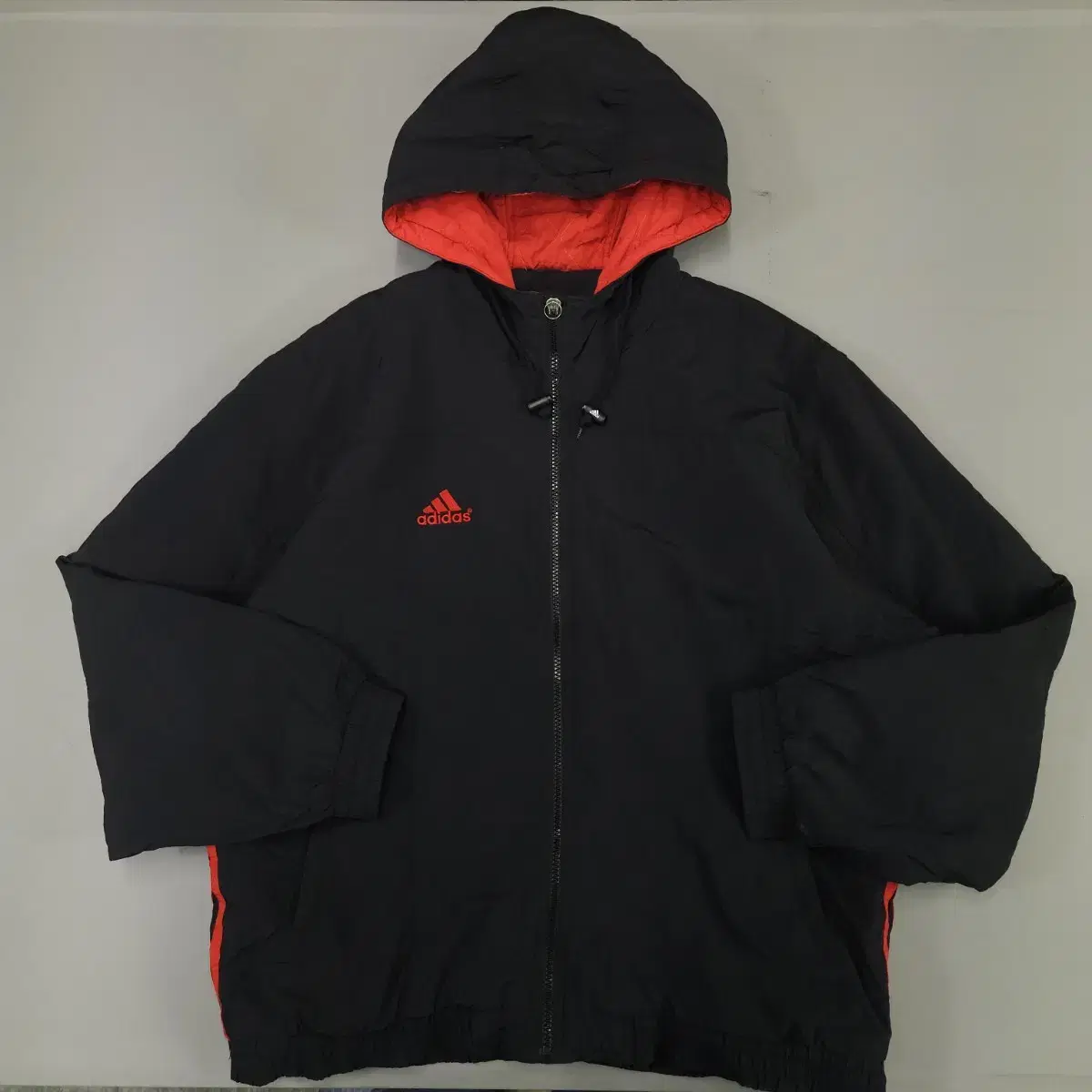 Old Adidas Windbreaker Jumper 105