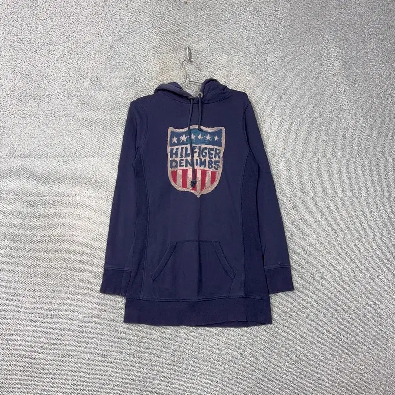 Tommy Hilfiger Vintage Embroidered Logo Hoodie ONEPIECE M