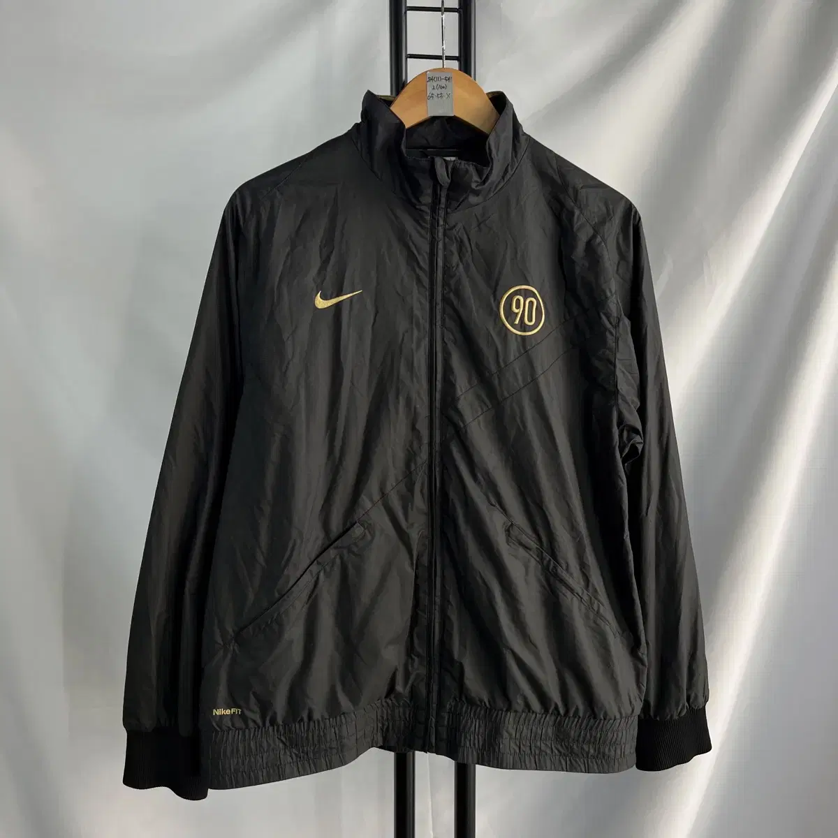 [Genuine/L] Nike Swoosh Stormfit Black Windbreaker