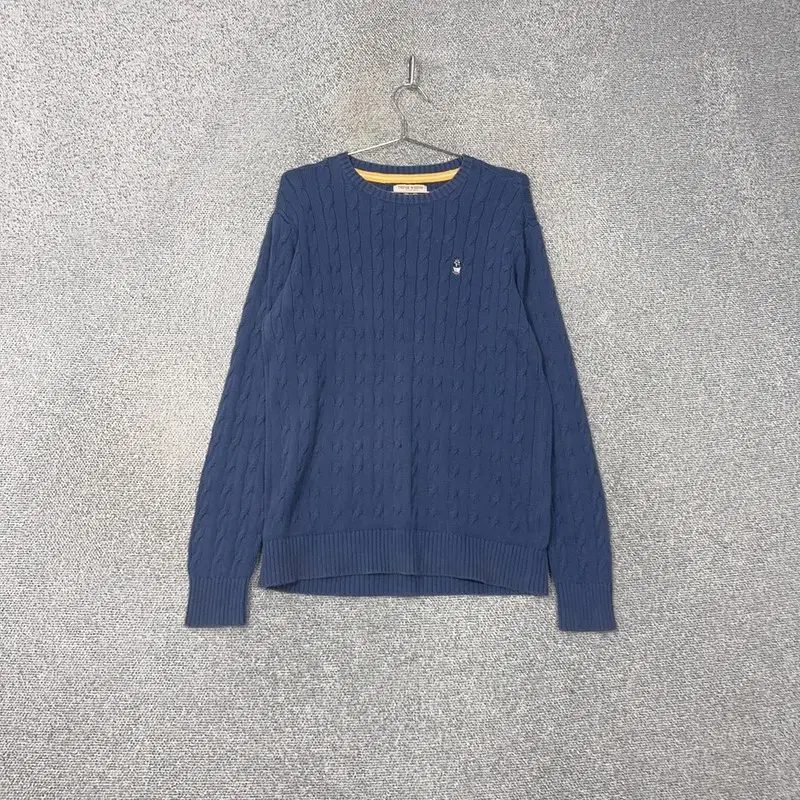 Tinnie Winnie Navy Logo Cable Braided Knit L