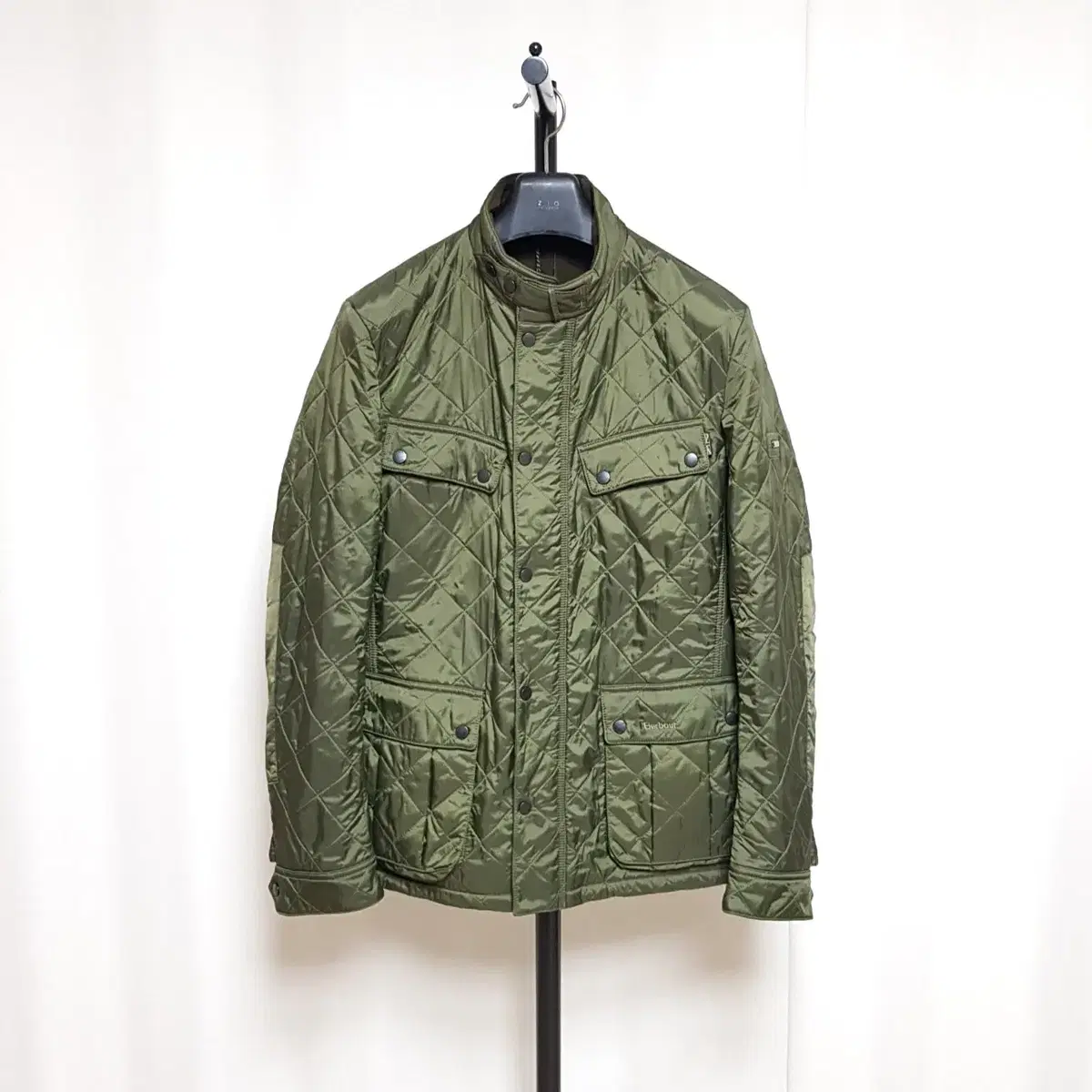 (NEW) Store Edition Barbour International Ariel Quilted L