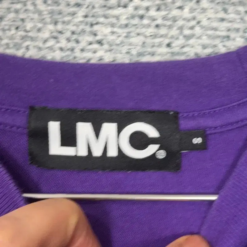 LMC 로고 퍼플 반팔티 S