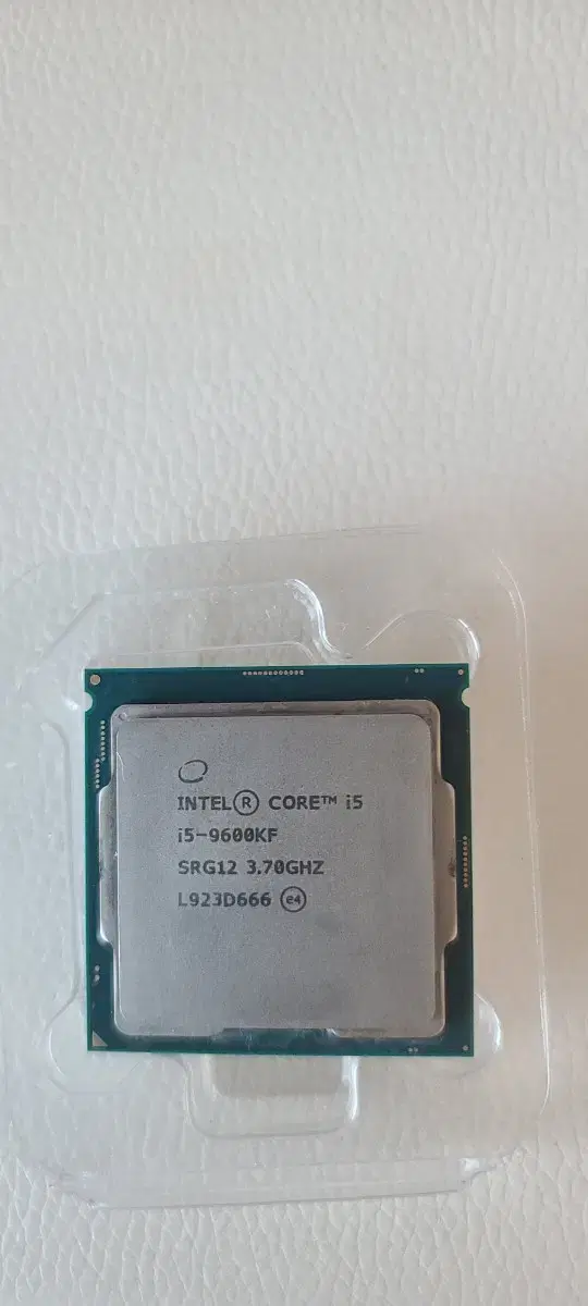 i5 9600kf 팝니다