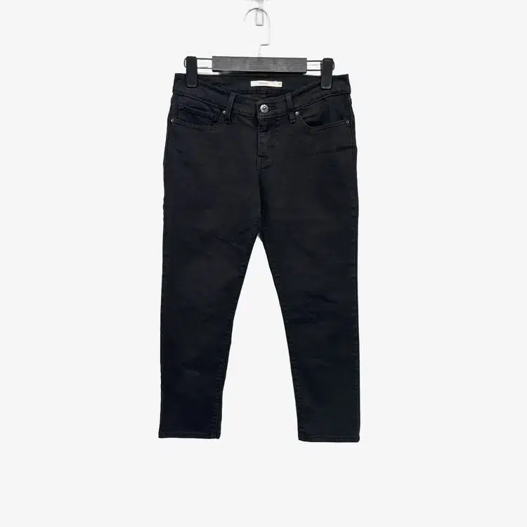 (27) Levi's Men's Basic Black Denim Pants