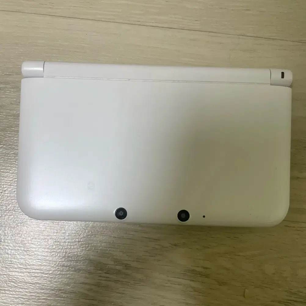 닌텐도 3ds xl + 충전기