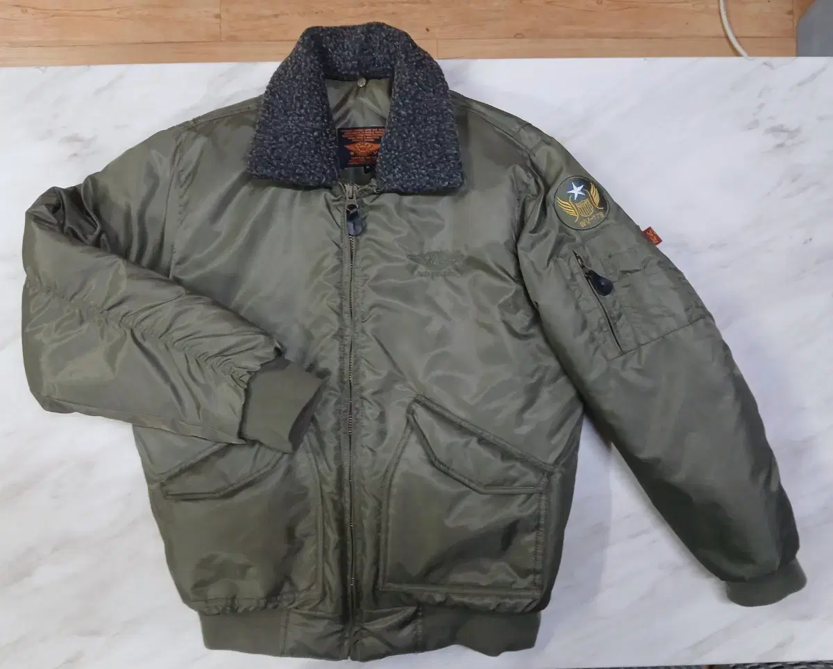 WVW Aviation Jumper size XL (105) (Jacket)