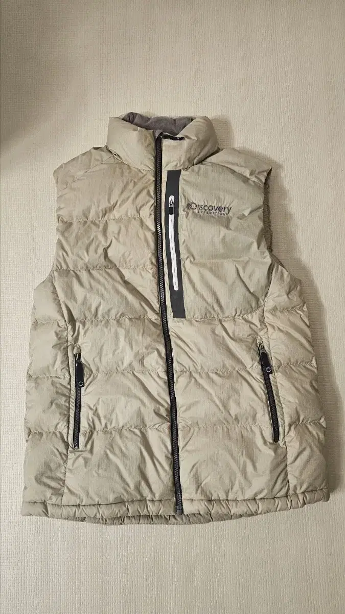 Discovery Vest100% padding