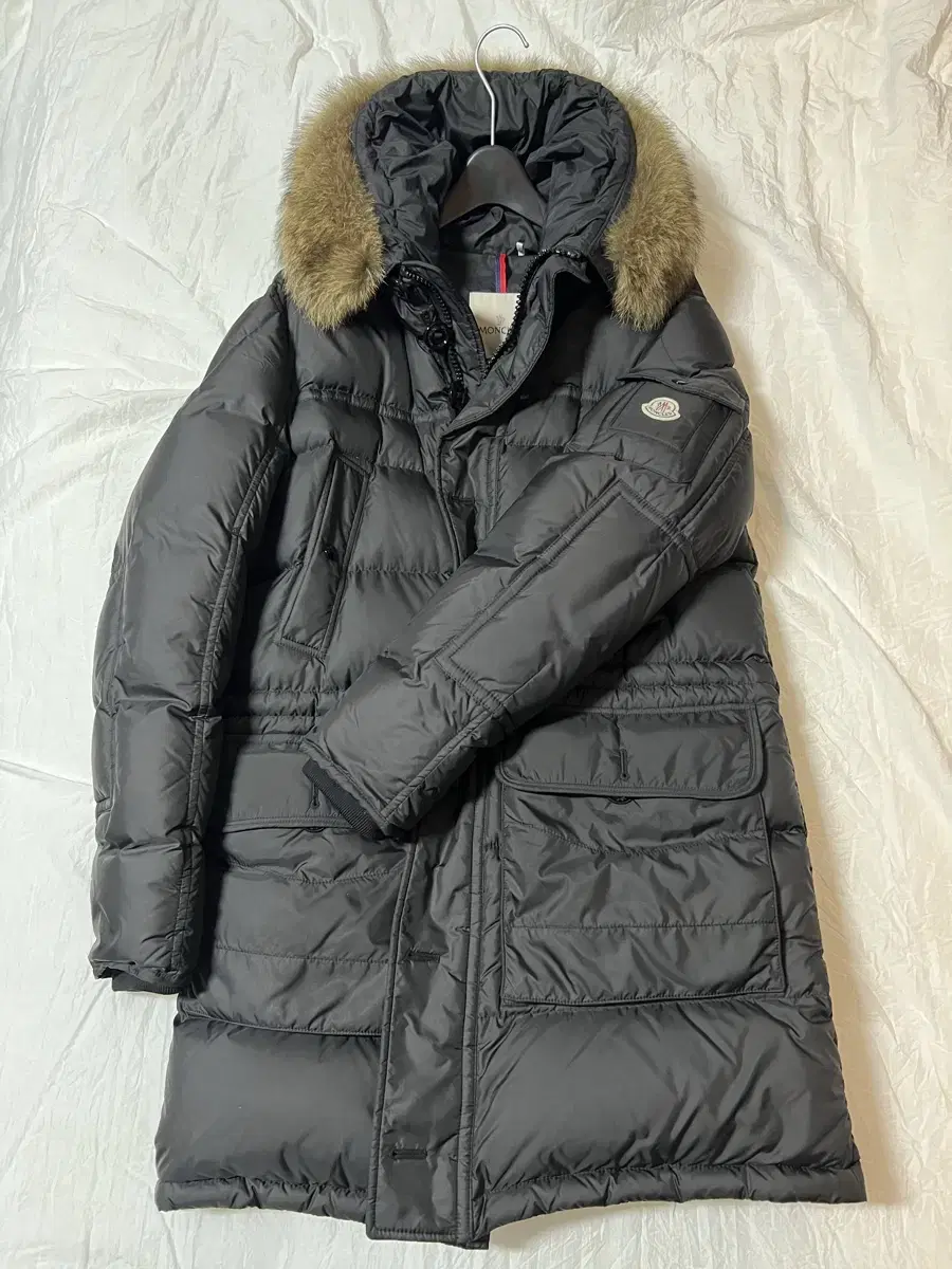 Moncler Afton size 3