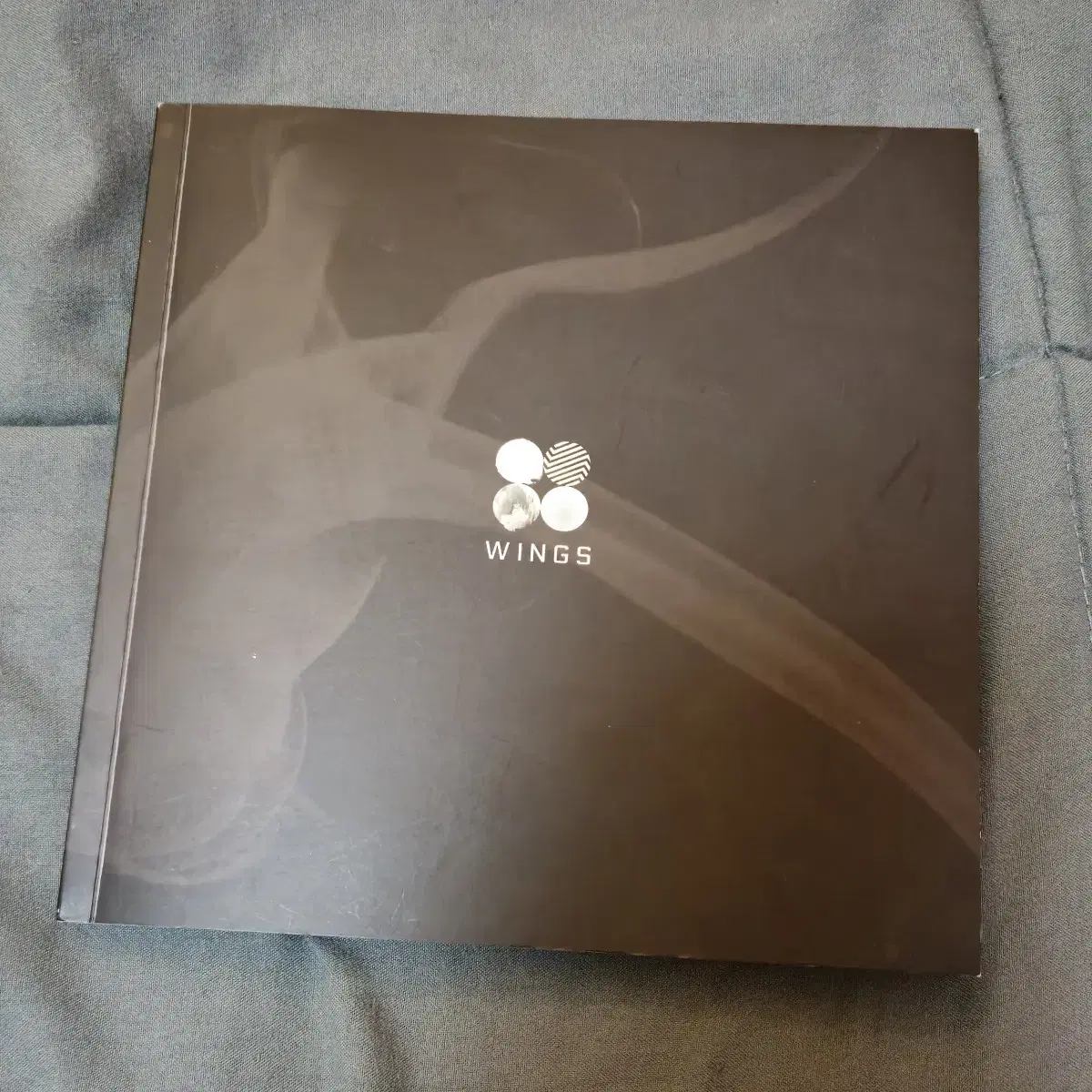 Bangtan Wings Album, Figure Giveaway