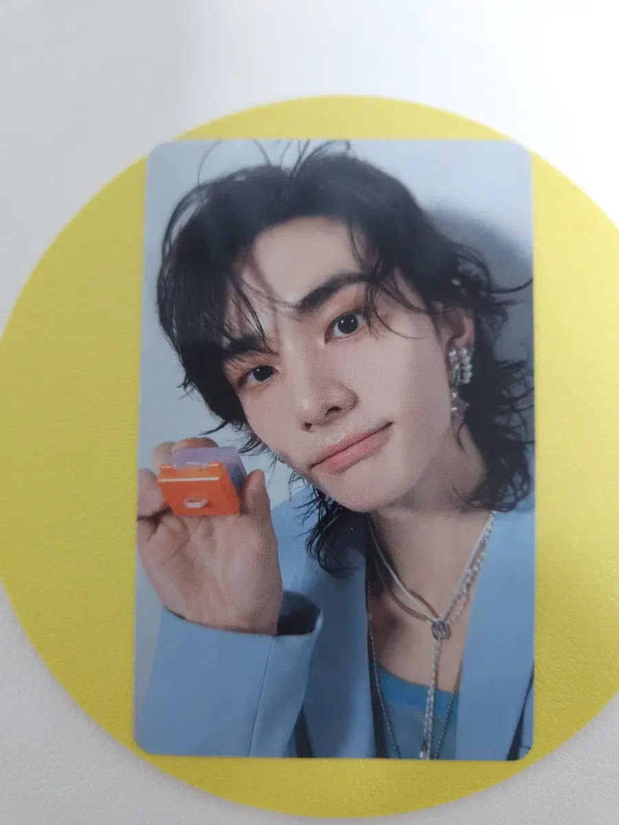 straykids nippon giant first limited vahnb hyunjin photocard