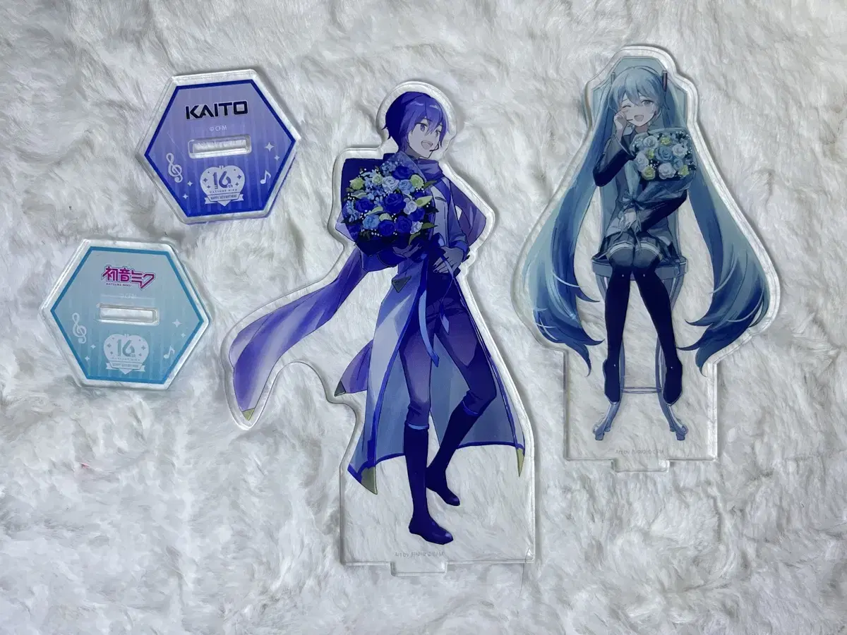 Hatsune Miku Kaito KAITO 16th Anniversary acrylic stand wts Sells