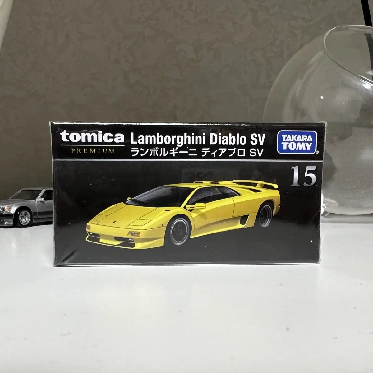 Tomica Premium Lamborghini Diablo SV Diecast