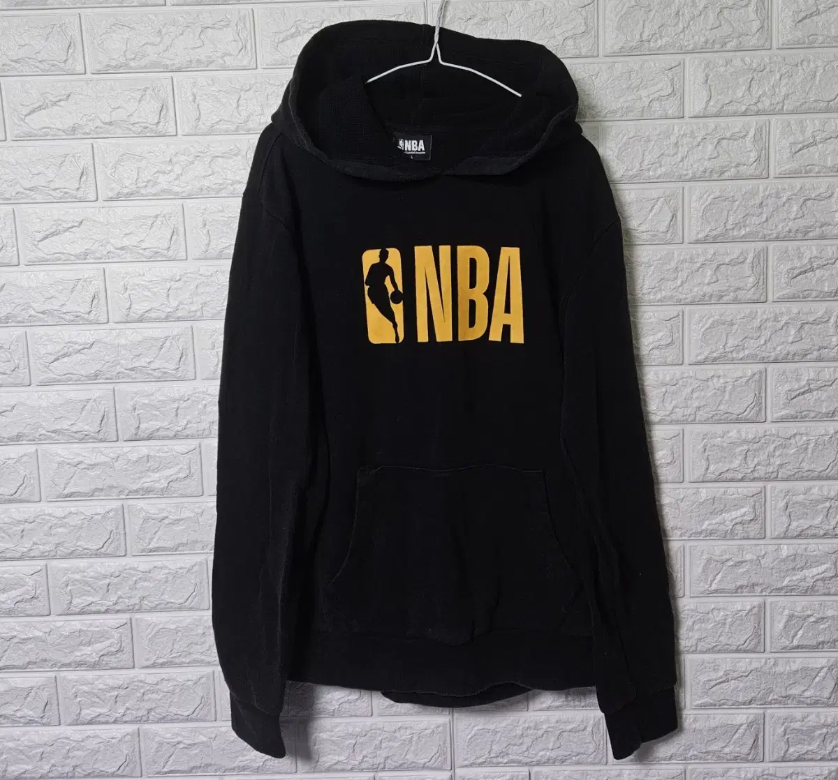 Sell NBA hoodies