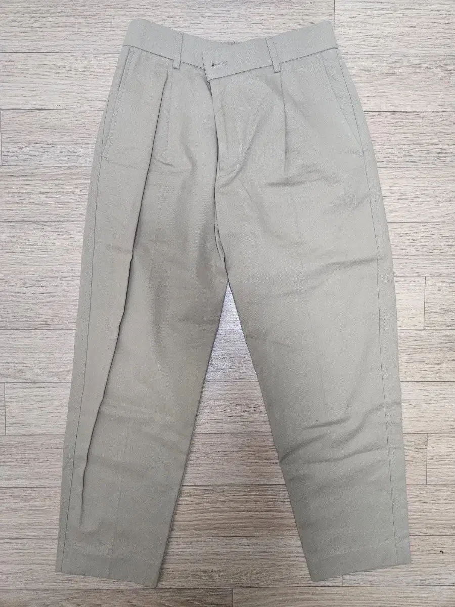 Drawcord Tapered Banded Chino Trousers [BEIGE]