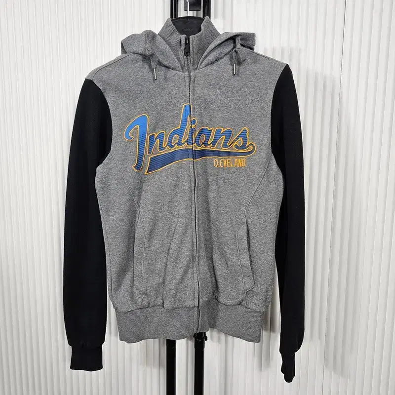 MLB Hooded Zip Up M