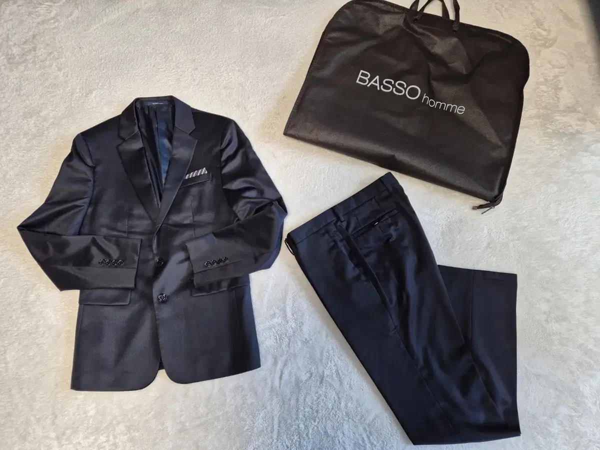 Basso Homme Suit Set