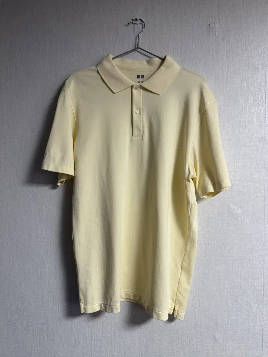 Uniqlo Men's Kara Short Sleeve Polo Shirt XL