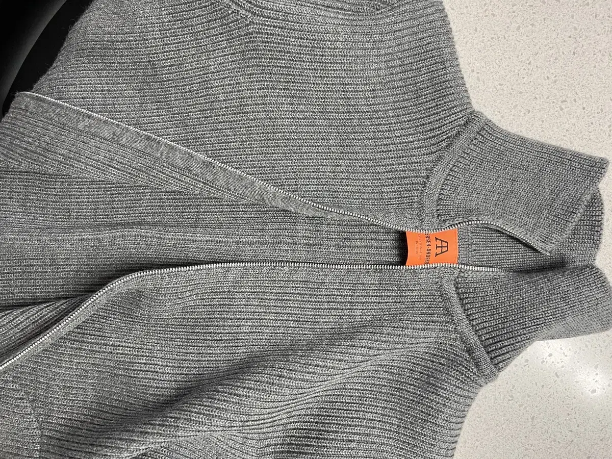 Andersen Knit zip-up (XL) grey sells