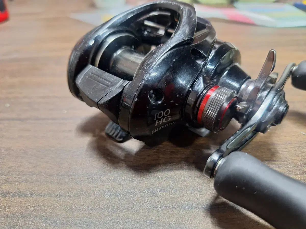 Shimano Scorpion DC Right Hand Battril Bass