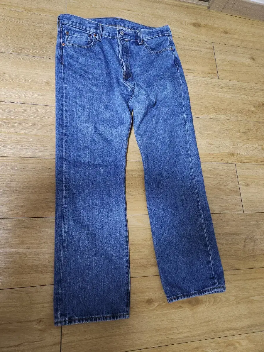 Levi's 501 (W34L30) Medium Indigo