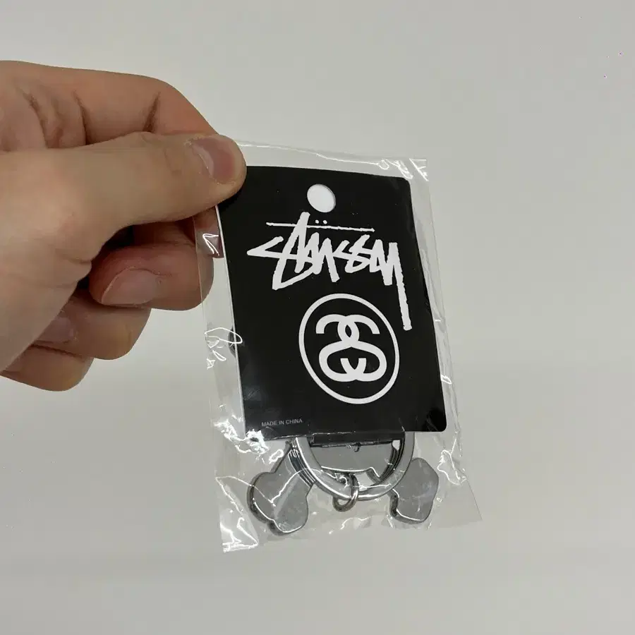 [새제품] stussy 스투시 스컬 키링 열쇠고리