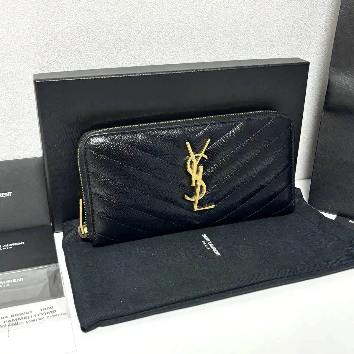 생로랑 YSL 로고 마틀라세 지퍼 어라운드 장지갑