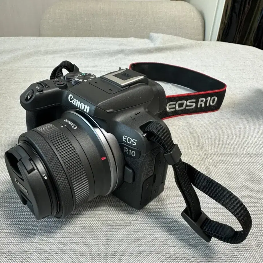 캐논 EOS R10 18-45mm IS STM KIT