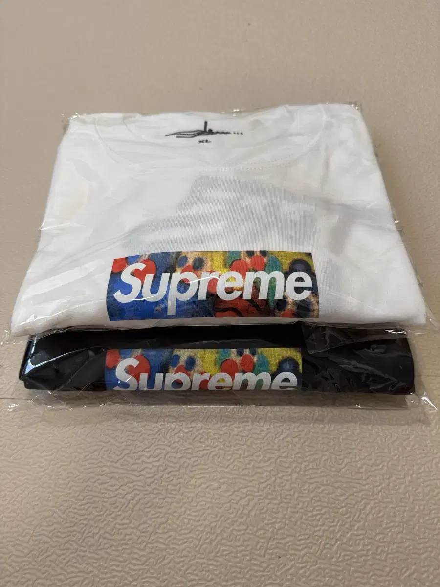 [XL] Sloane Supreme T-Shirt White/Black