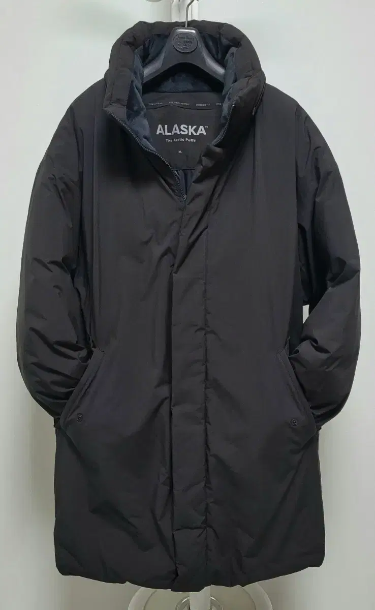 alaska alaska airgoose down jacket men's xl (105-110)