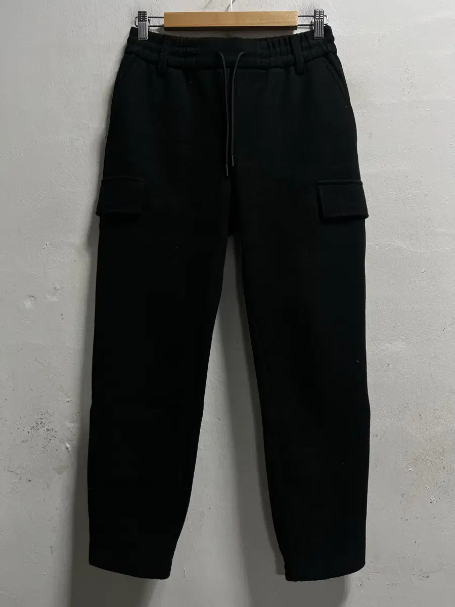 26-27 RCOLLECTION Winter Cargo Banded Jogger Pants Pants Genuine