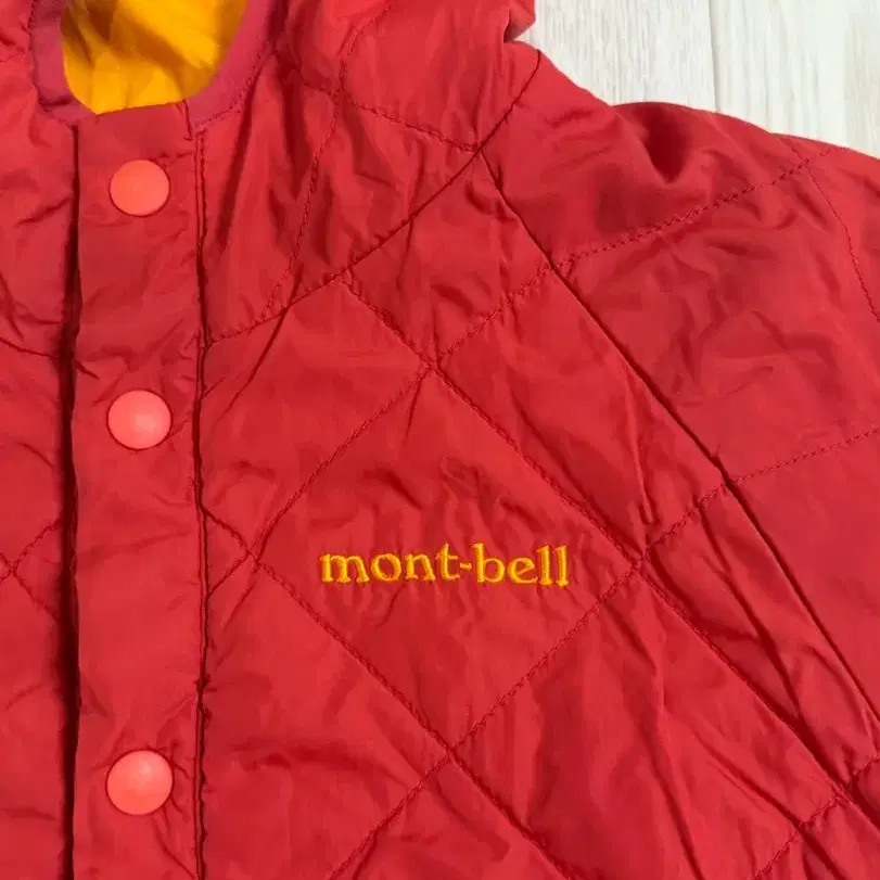 Montbell 몽벨 아동용 양면 리버시블 퀼팅 누빔 점퍼