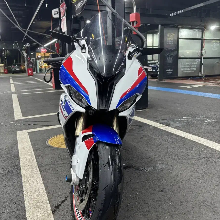 S1000rr m패키지 팔아요