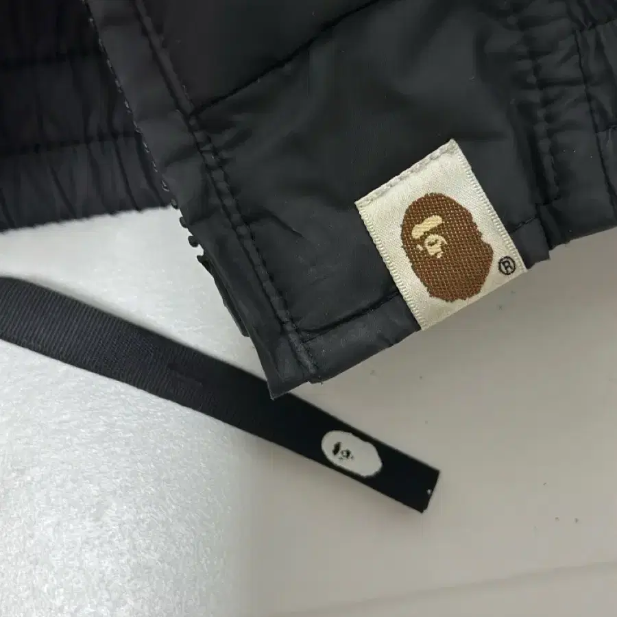 Bape 베이프 패딩 xxl 25만원