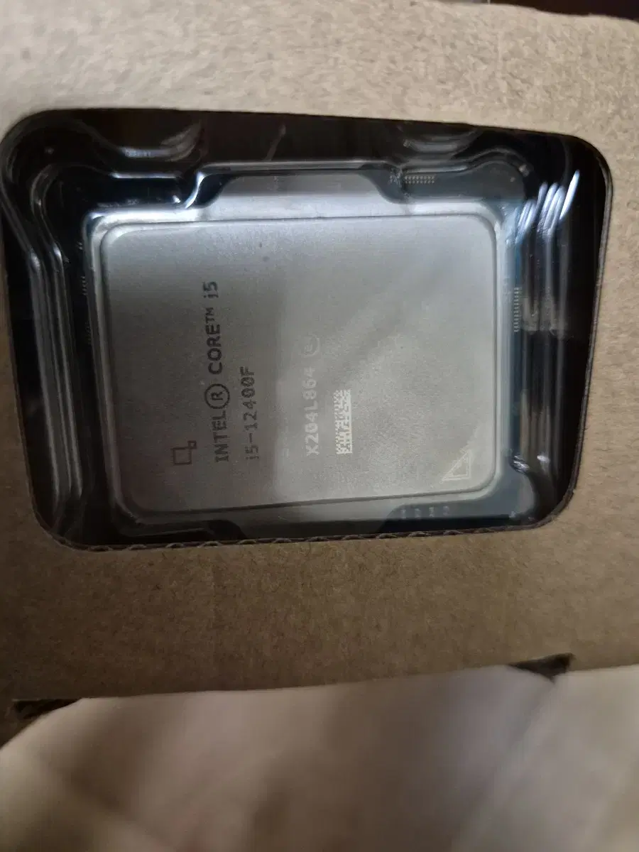 intel cpu 12400f 팝니다