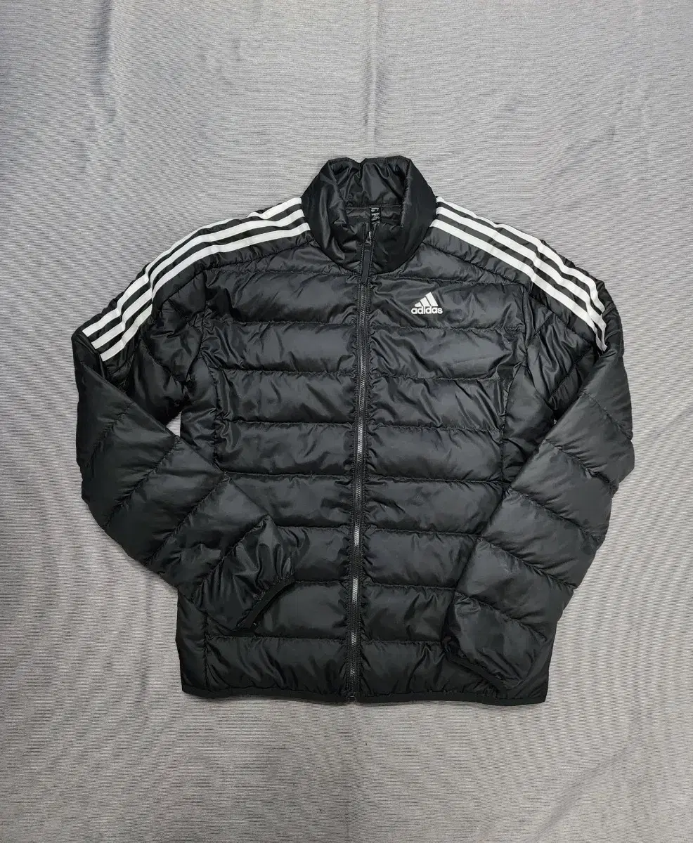 adidas Lightweight Down Padding size L