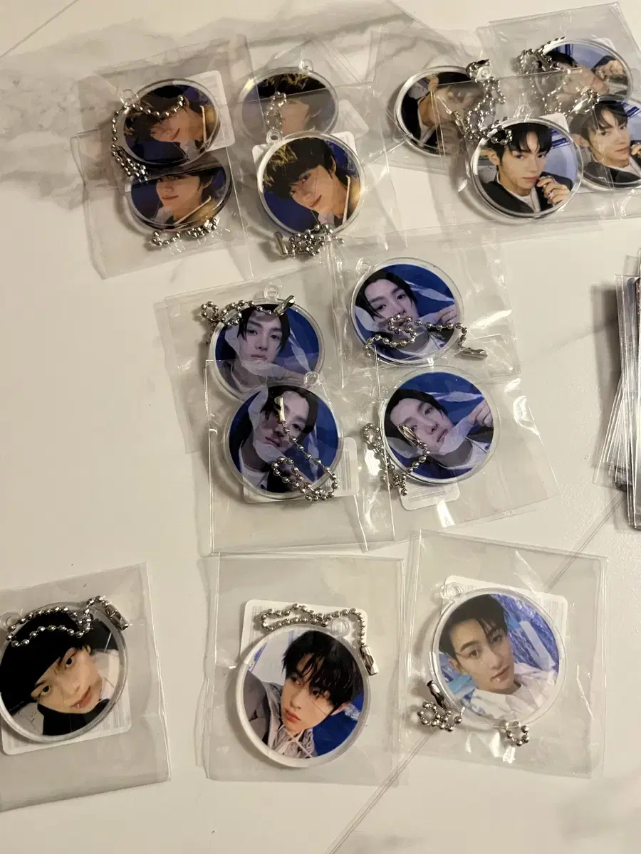 TWS TWS Lastbell weverse preorder pre-order benefit acrylic Keyring