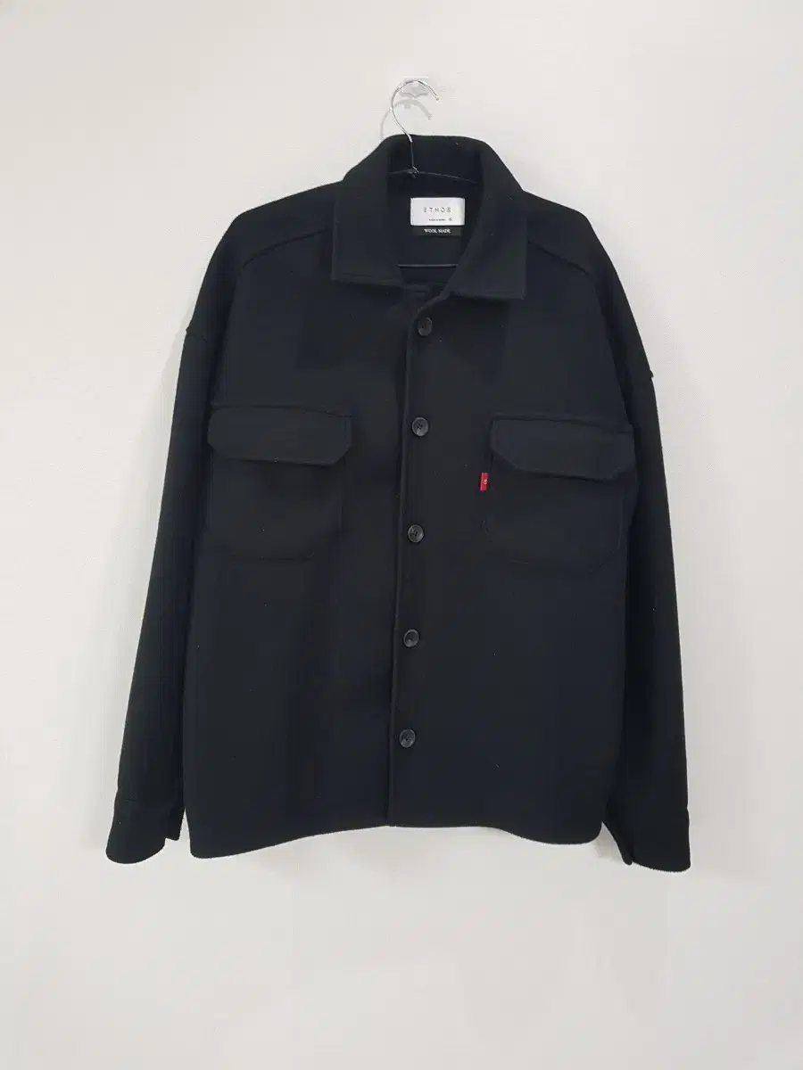 ETHOS Clean Fit Two-Pocket Wool Jacket Black