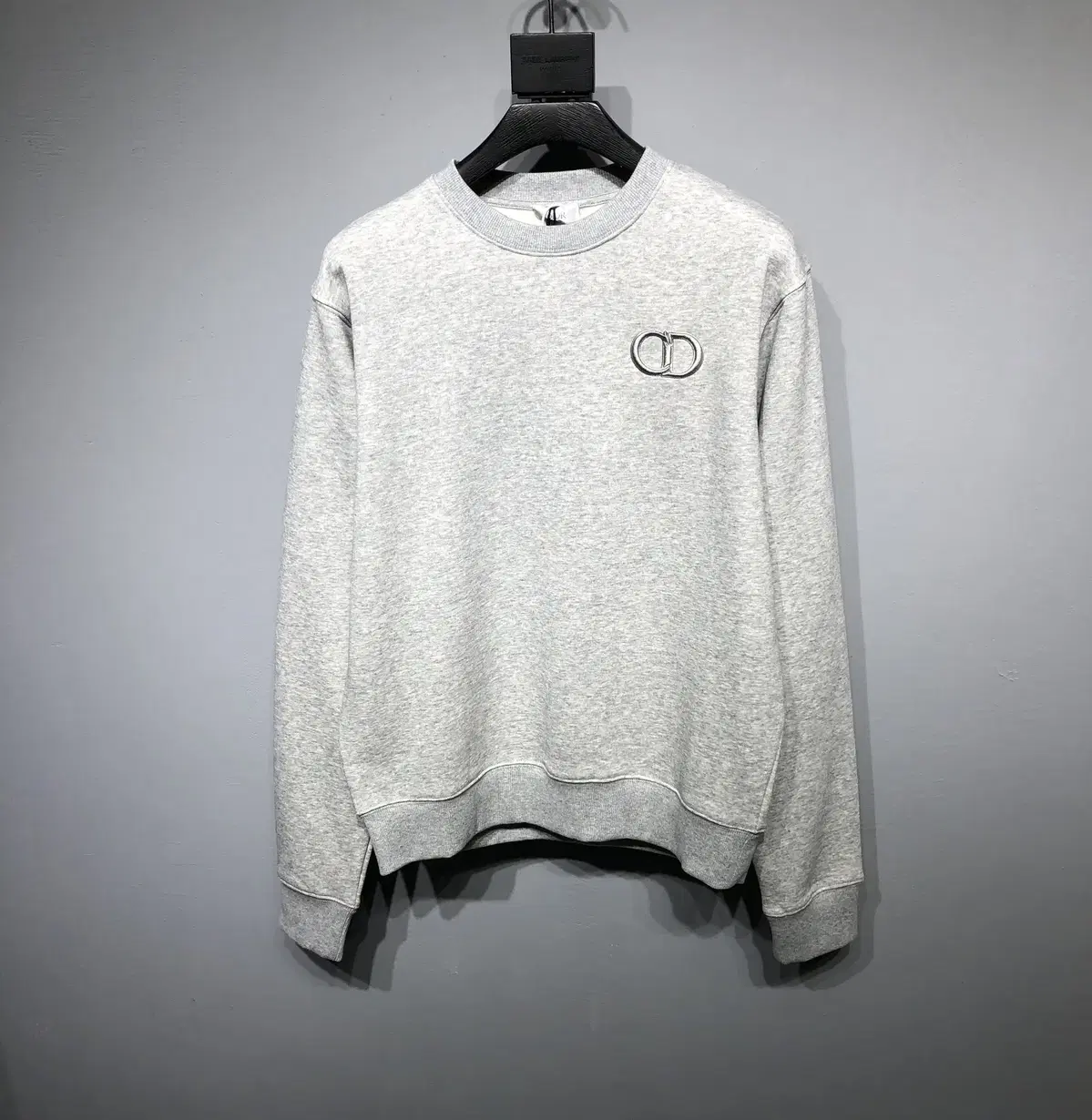 Dior Embroidered gray knit top for Men