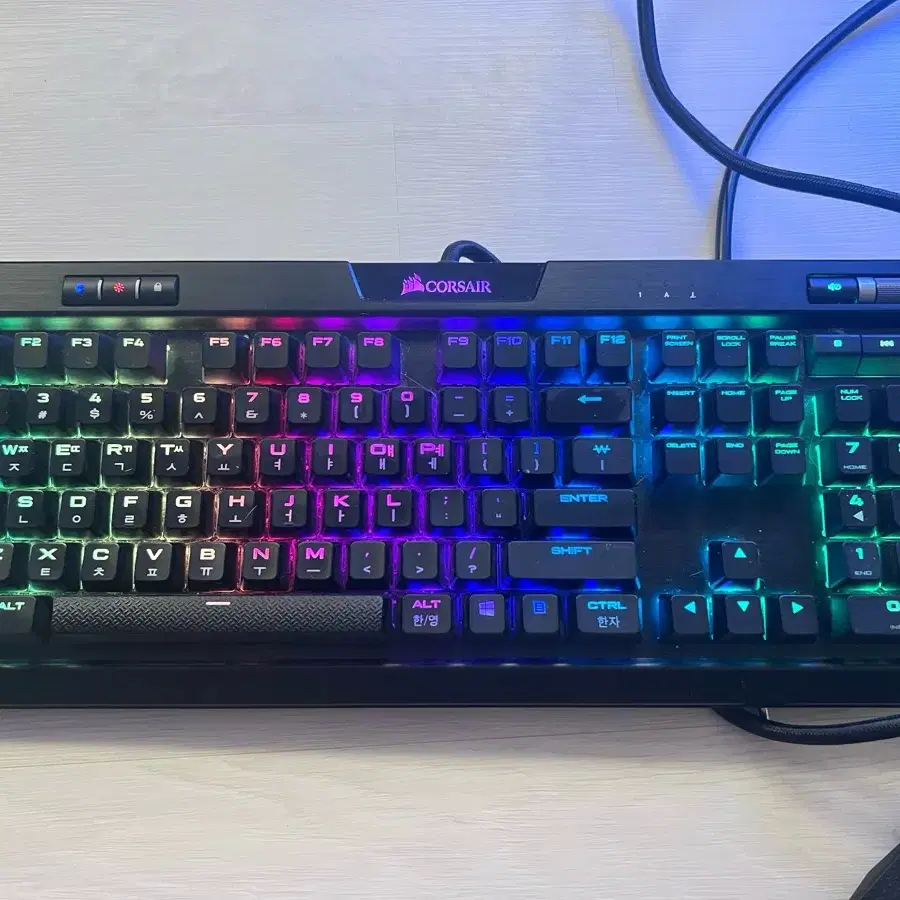 커세어 k70 RGB PRO 적축 키보드