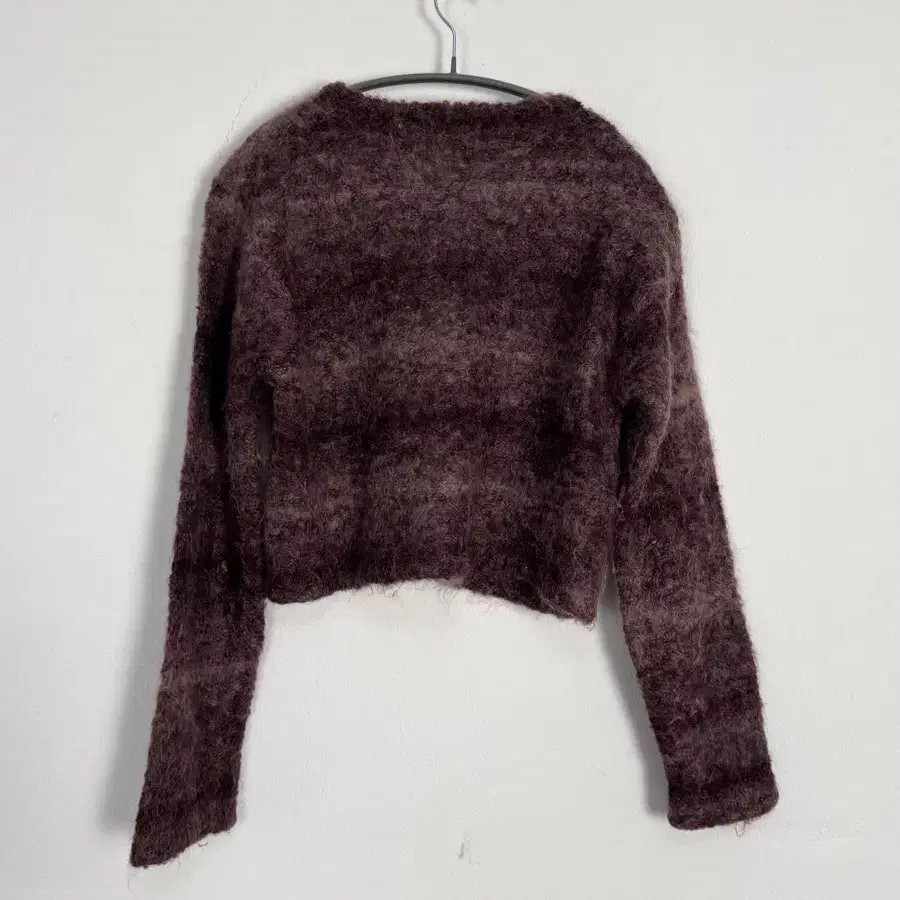 vintage fuzzy cropped knit sweater