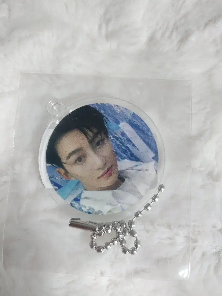 TWS jihoon acrylic keyring WTS