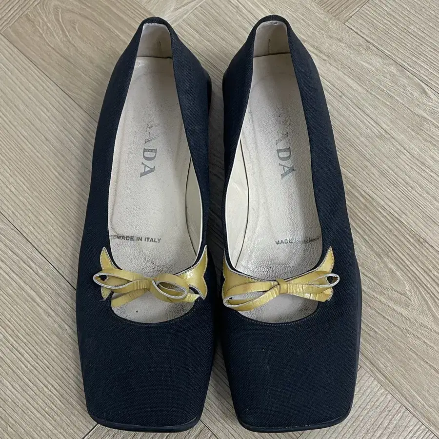 Prada vintage shoes 프라다 빈티지 메리제인 플랫 슈즈